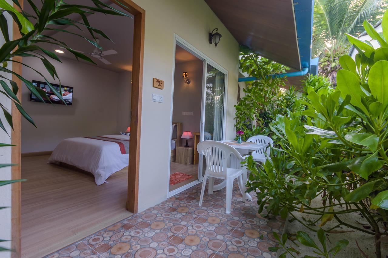 Ukulhas Villa Exterior photo